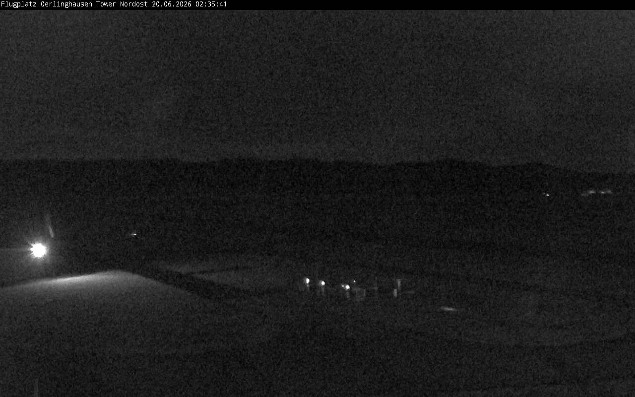 Archiv Foto Webcam Flugplatz Oerlinghausen (Vorfeld Motorflug)