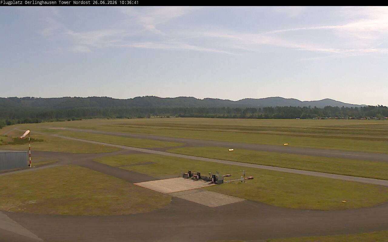 Archiv Foto Webcam Flugplatz Oerlinghausen (Vorfeld Motorflug)