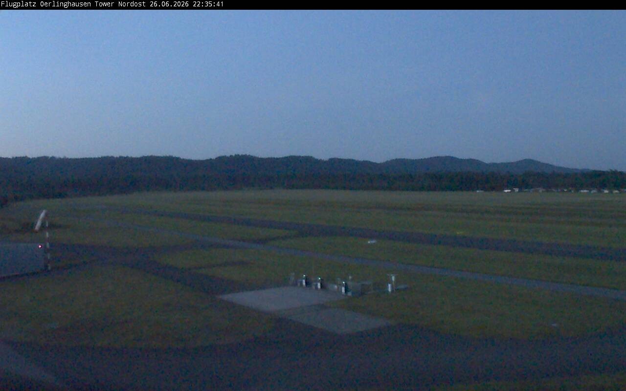 Archiv Foto Webcam Flugplatz Oerlinghausen (Vorfeld Motorflug)