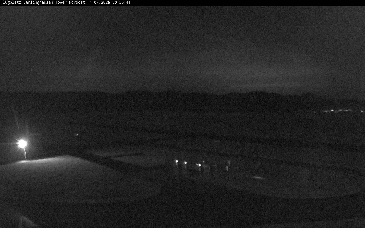 Archiv Foto Webcam Flugplatz Oerlinghausen (Vorfeld Motorflug)