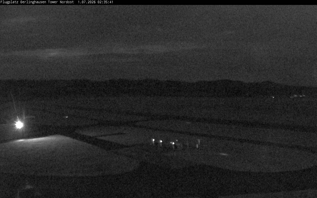 Archiv Foto Webcam Flugplatz Oerlinghausen (Vorfeld Motorflug)