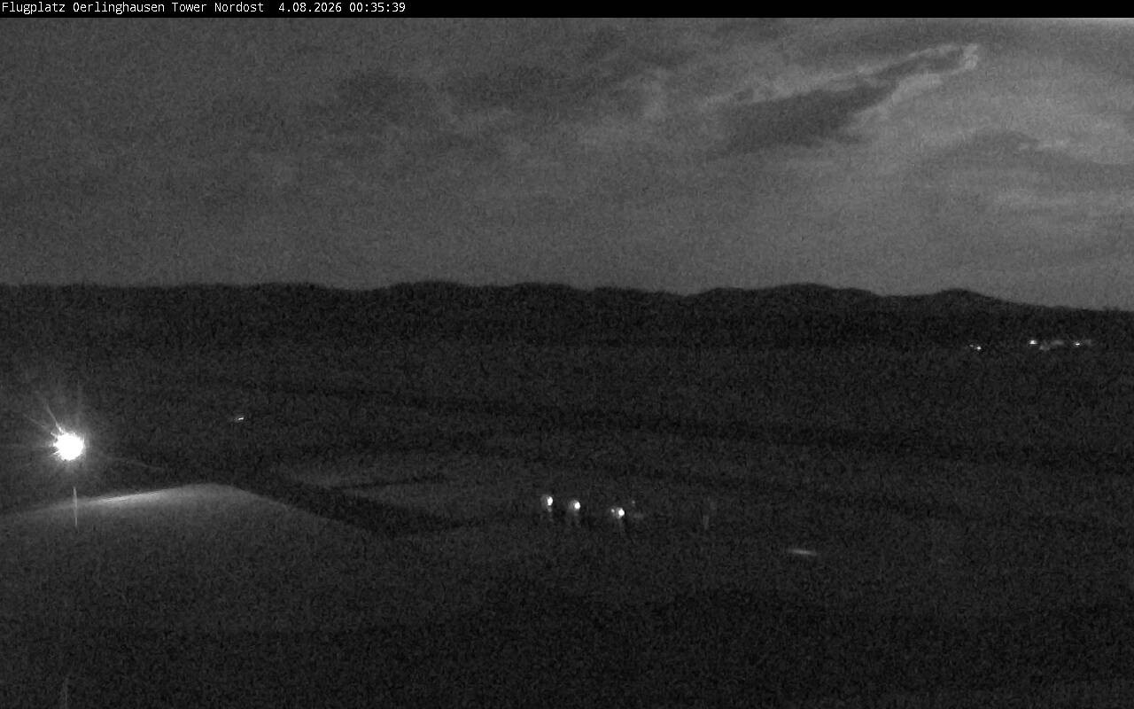 Archiv Foto Webcam Flugplatz Oerlinghausen (Vorfeld Motorflug)