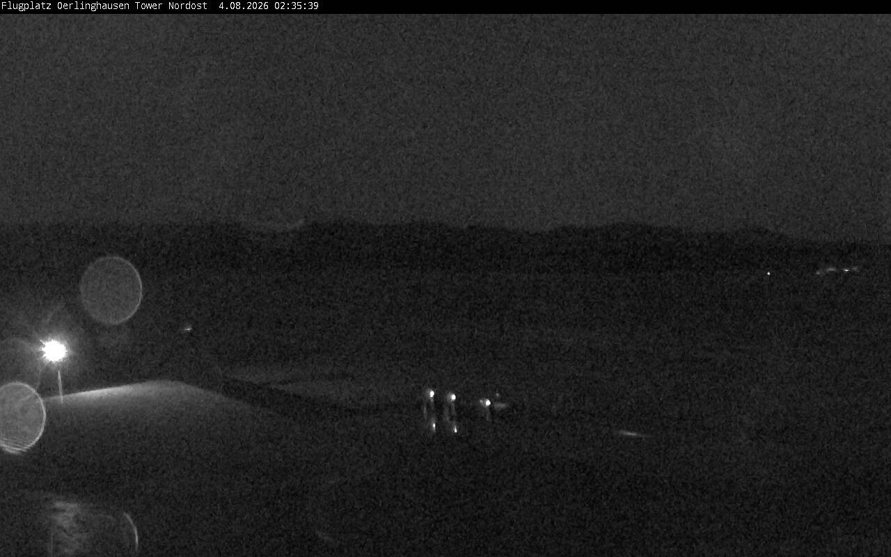Archiv Foto Webcam Flugplatz Oerlinghausen (Vorfeld Motorflug)