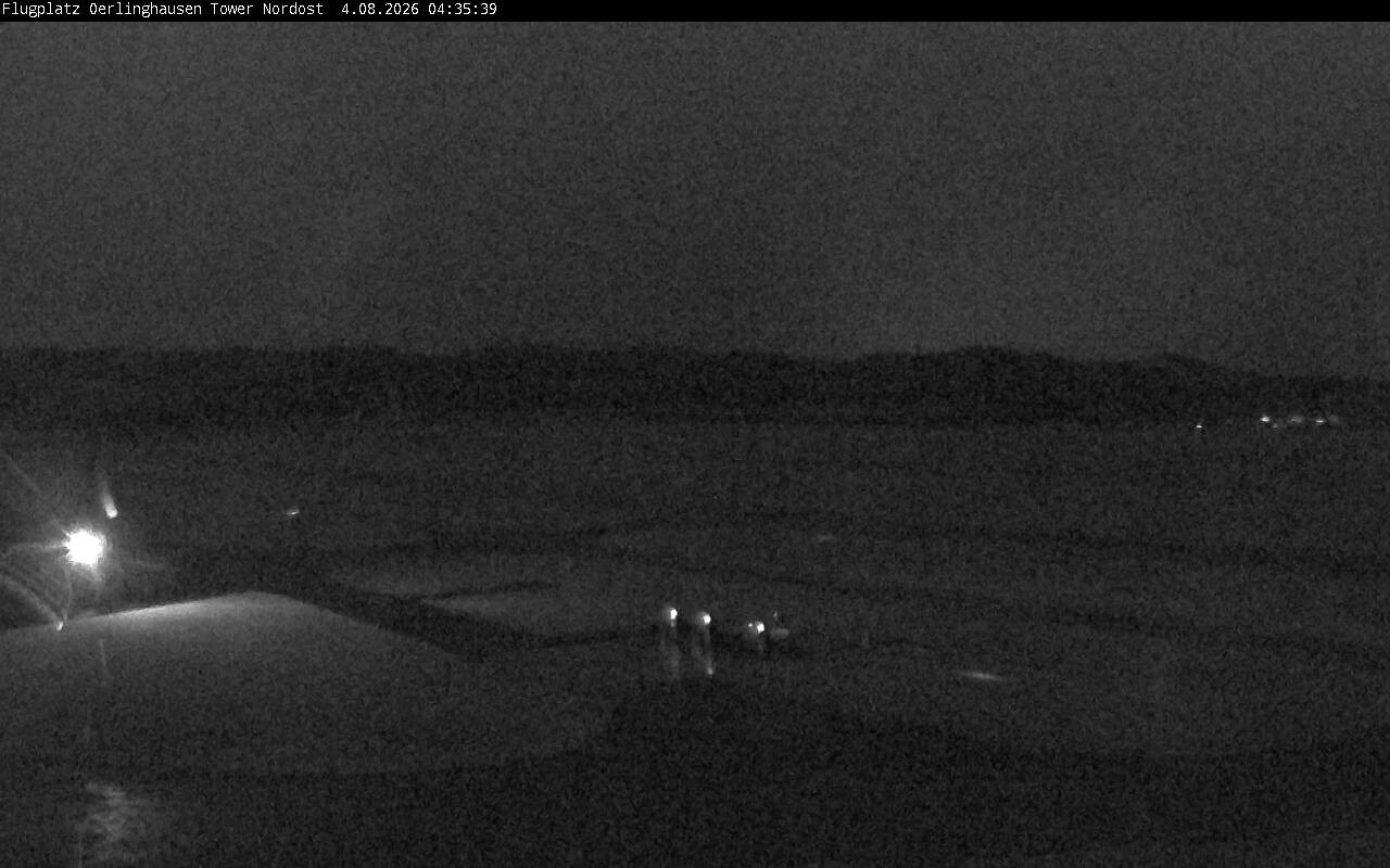 Archiv Foto Webcam Flugplatz Oerlinghausen (Vorfeld Motorflug)