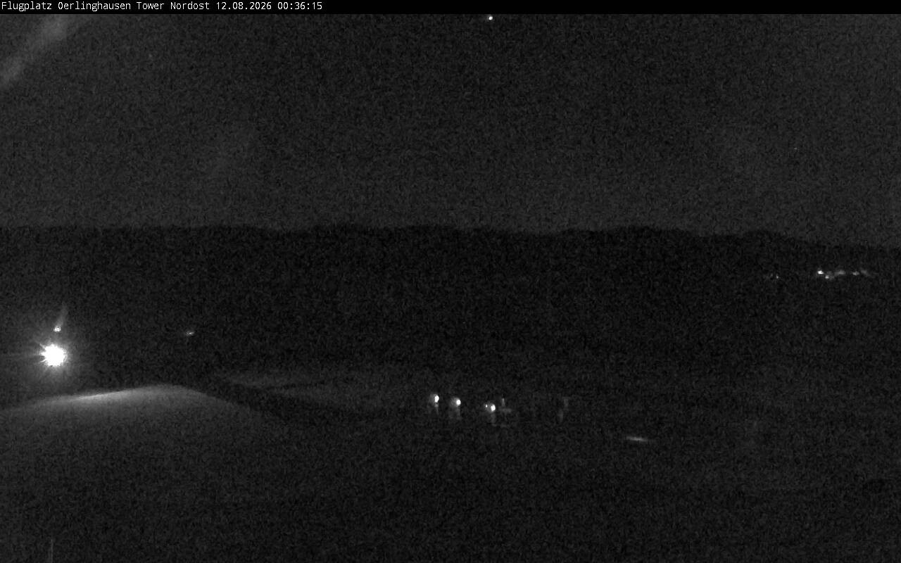 Archiv Foto Webcam Flugplatz Oerlinghausen (Vorfeld Motorflug)