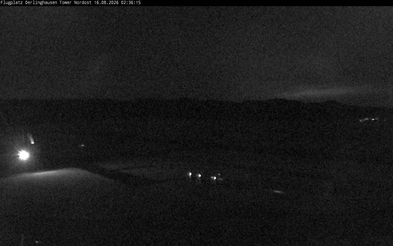 Archiv Foto Webcam Flugplatz Oerlinghausen (Vorfeld Motorflug)