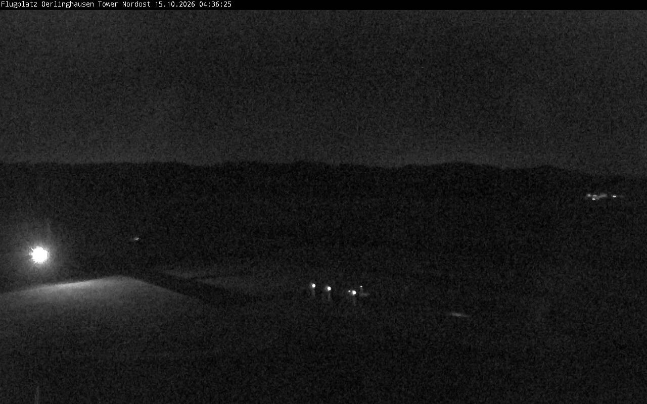 Archiv Foto Webcam Flugplatz Oerlinghausen (Vorfeld Motorflug)