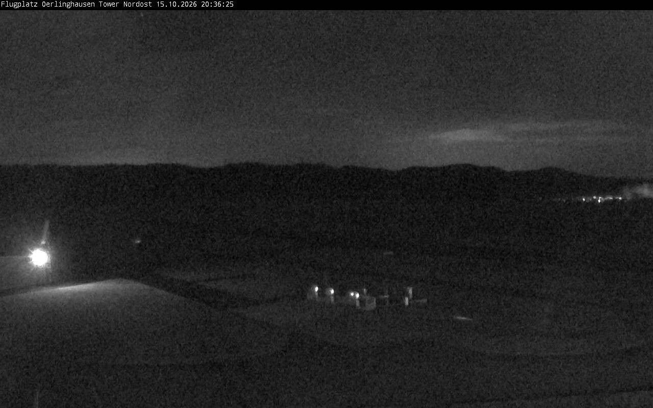 Archiv Foto Webcam Flugplatz Oerlinghausen (Vorfeld Motorflug)