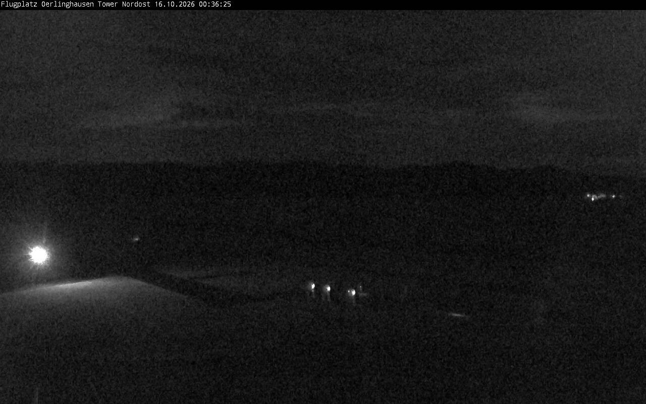 Archiv Foto Webcam Flugplatz Oerlinghausen (Vorfeld Motorflug)