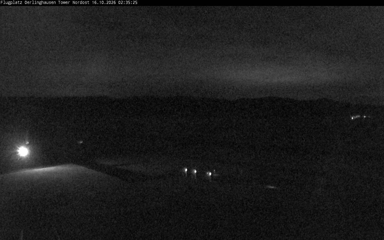 Archiv Foto Webcam Flugplatz Oerlinghausen (Vorfeld Motorflug)