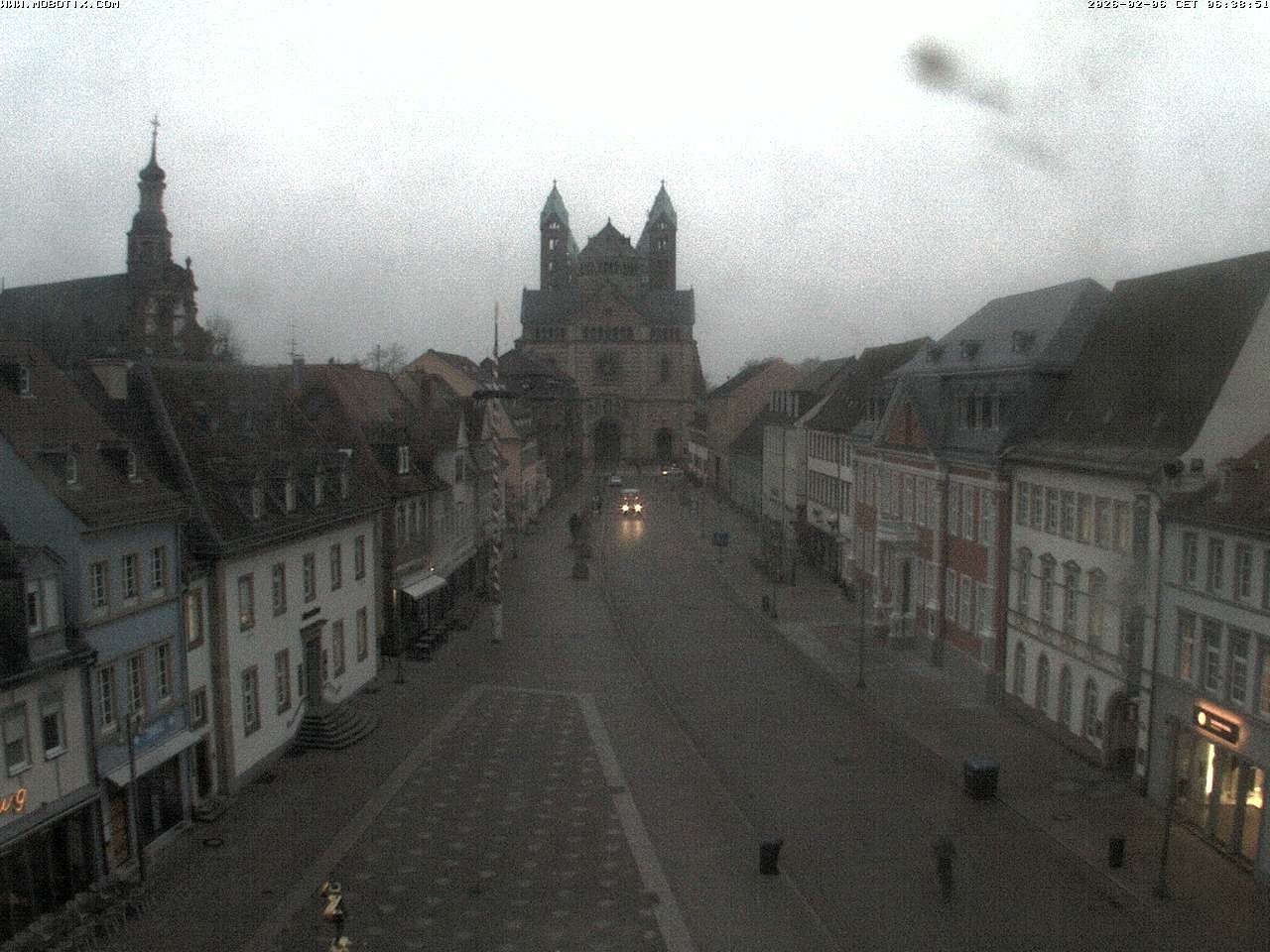 Archived image Webcam View to the Speyer Cathedral