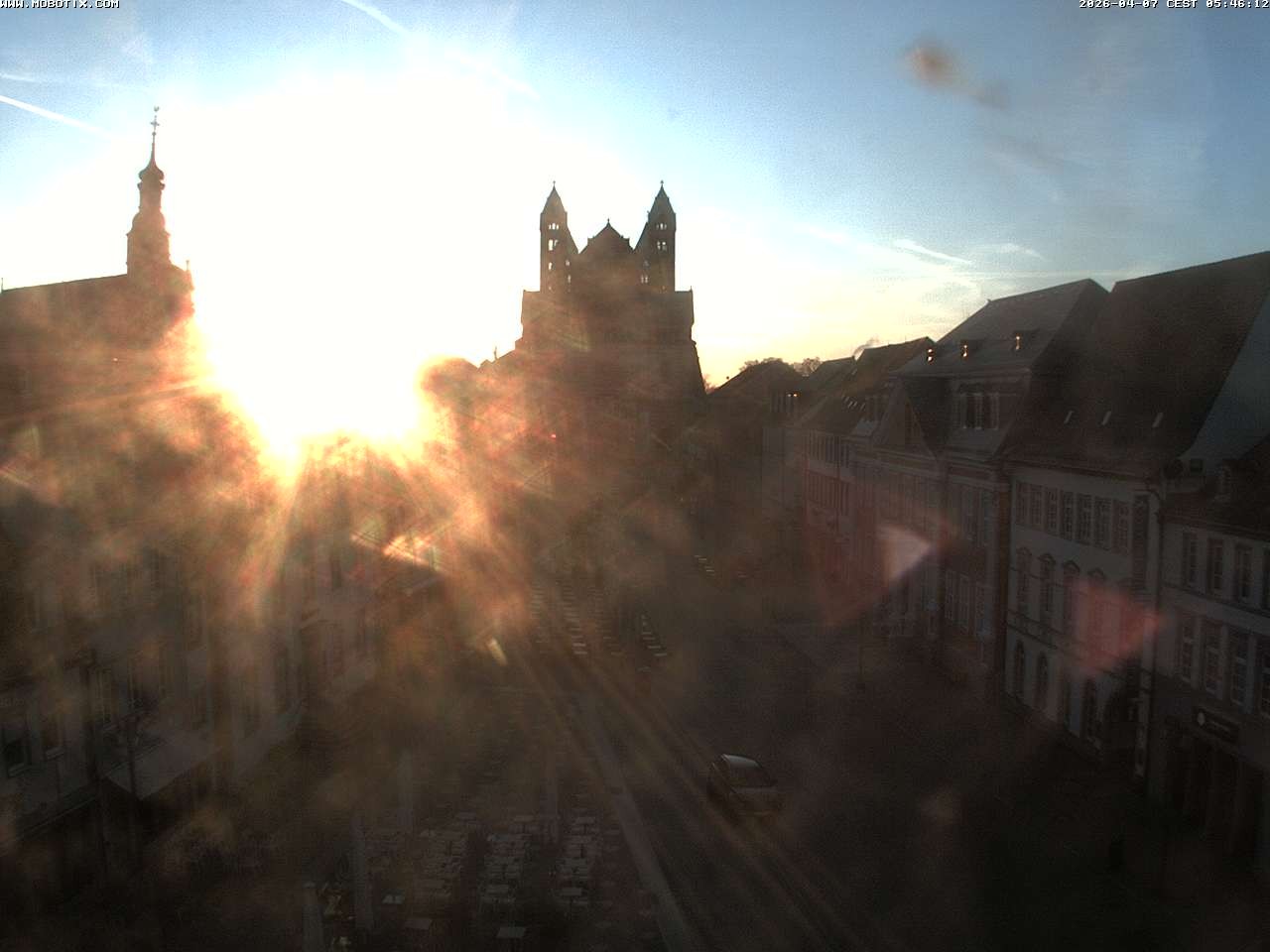 Archived image Webcam View to the Speyer Cathedral