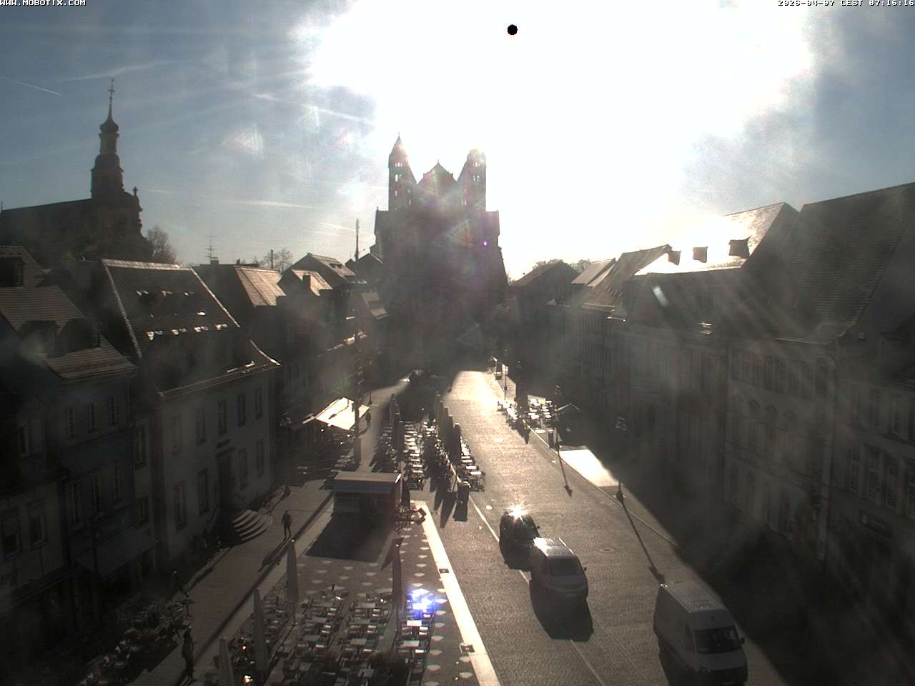 Archived image Webcam View to the Speyer Cathedral