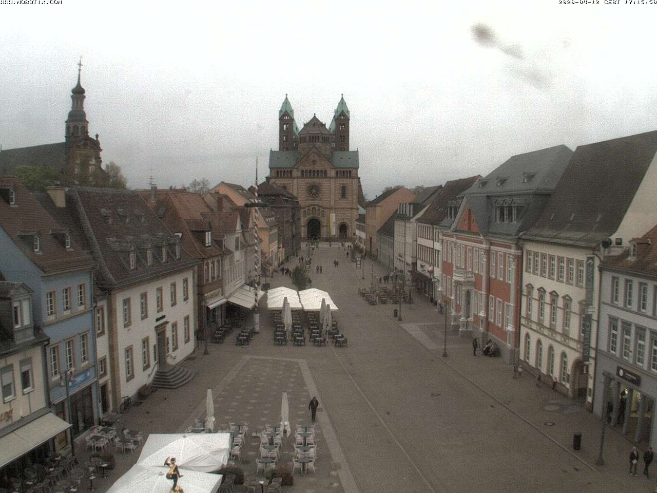 Archived image Webcam View to the Speyer Cathedral