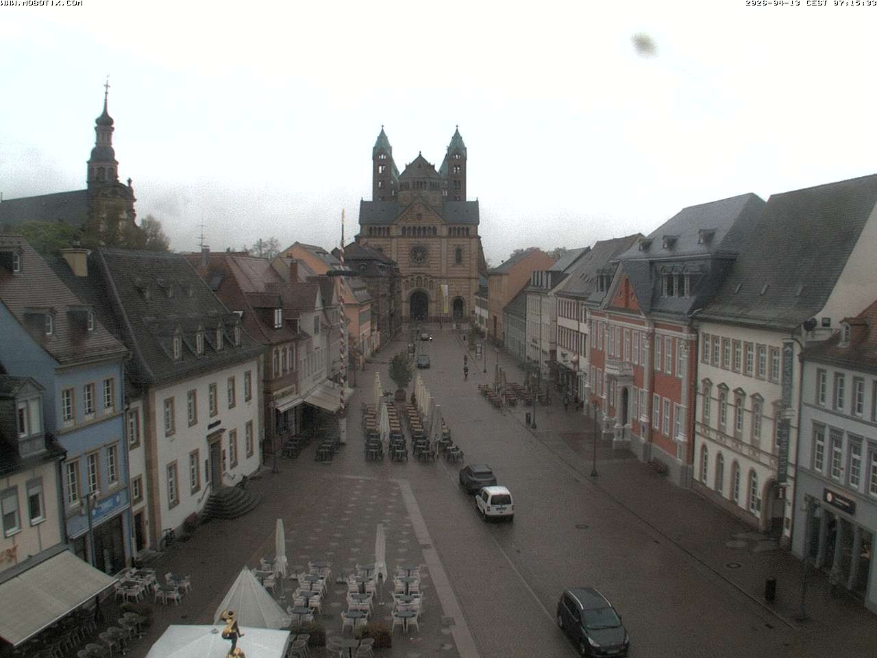 Archived image Webcam View to the Speyer Cathedral