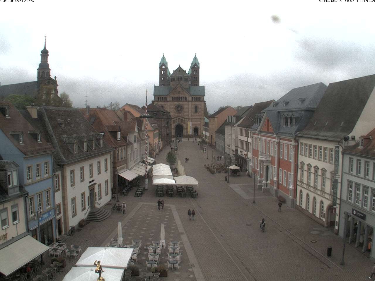 Archived image Webcam View to the Speyer Cathedral