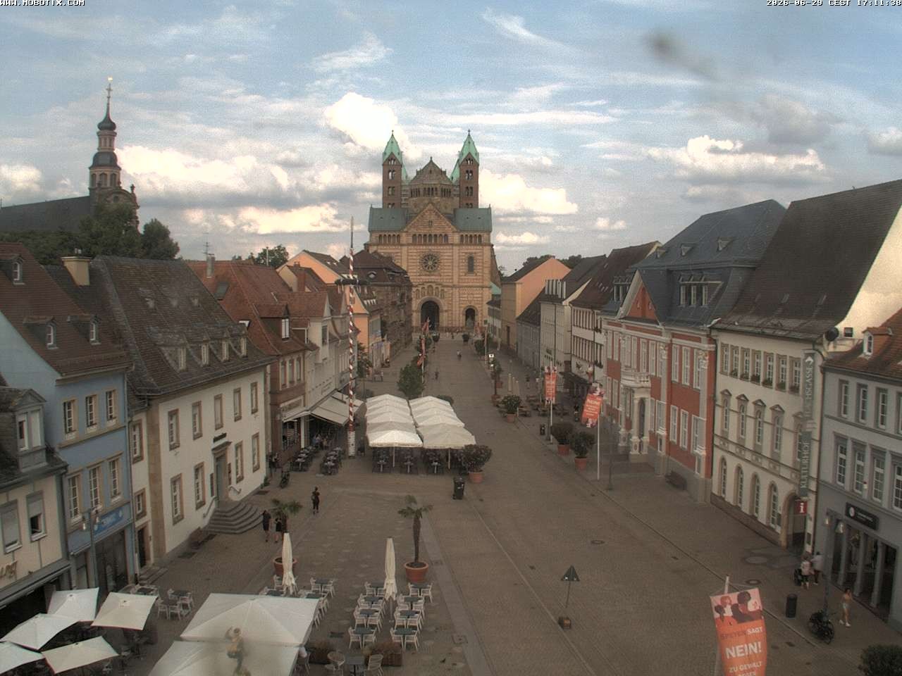 Archived image Webcam View to the Speyer Cathedral