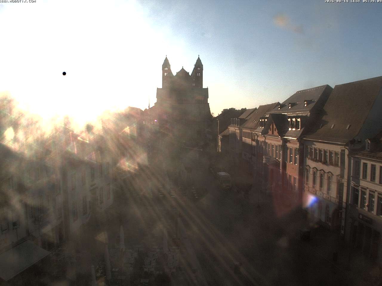 Archived image Webcam View to the Speyer Cathedral