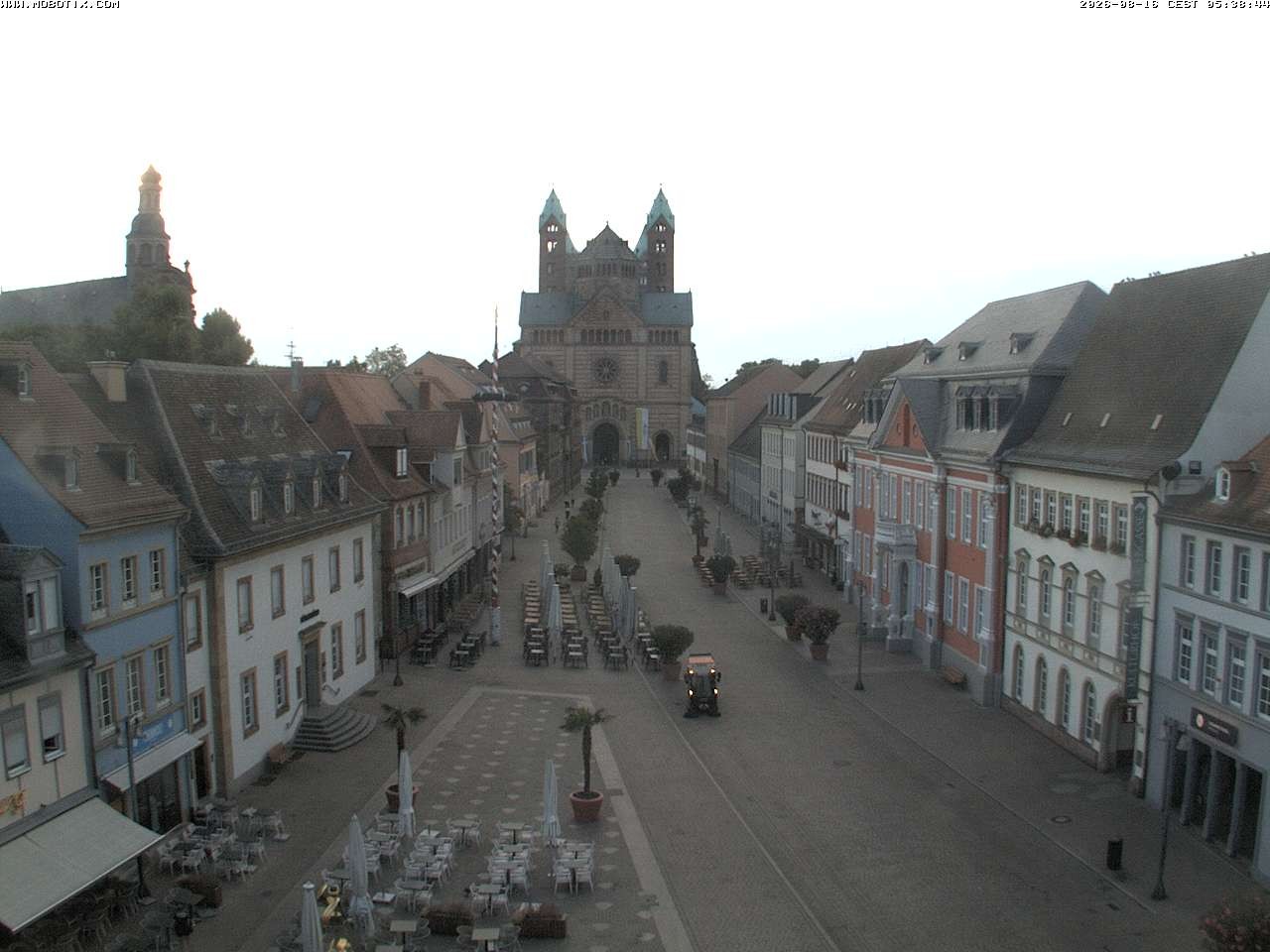 Archived image Webcam View to the Speyer Cathedral