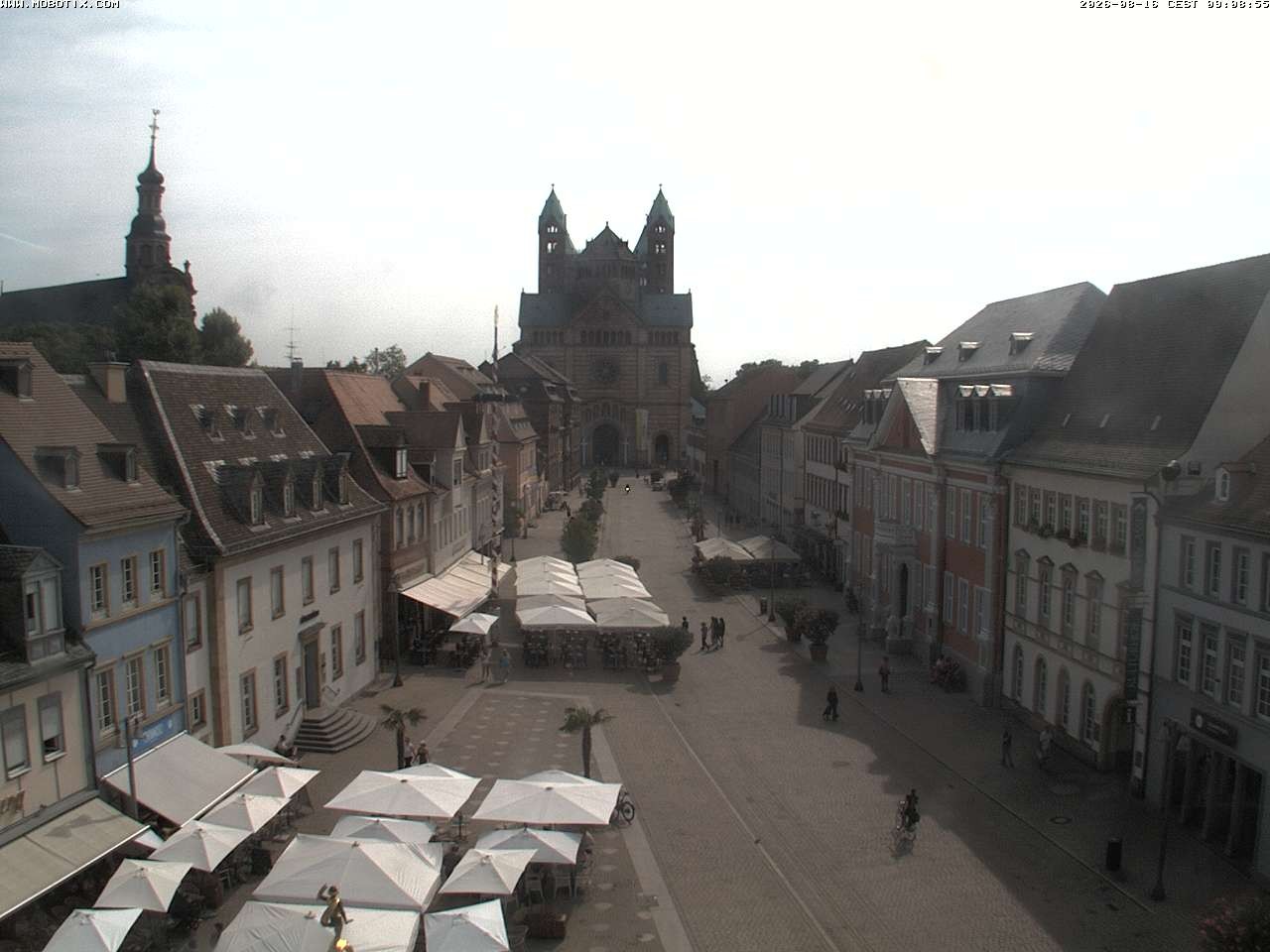 Archived image Webcam View to the Speyer Cathedral