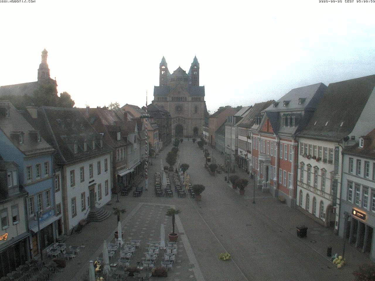 Archived image Webcam View to the Speyer Cathedral