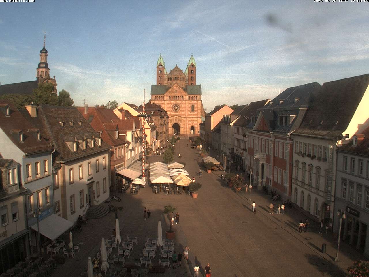 Archived image Webcam View to the Speyer Cathedral