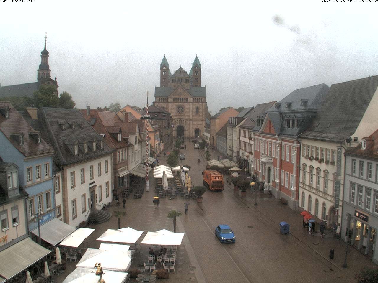 Archived image Webcam View to the Speyer Cathedral