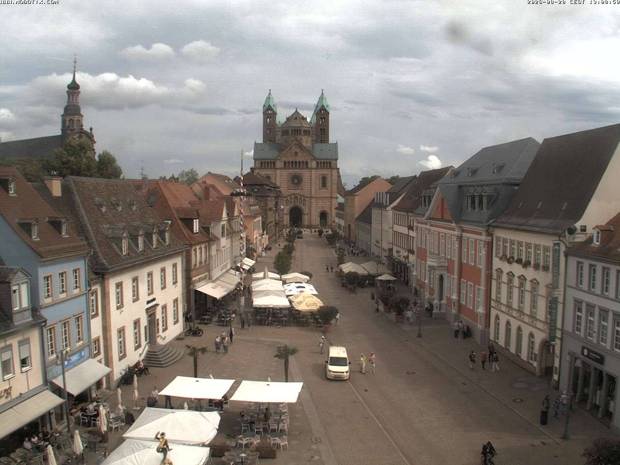 Archived image Webcam View to the Speyer Cathedral