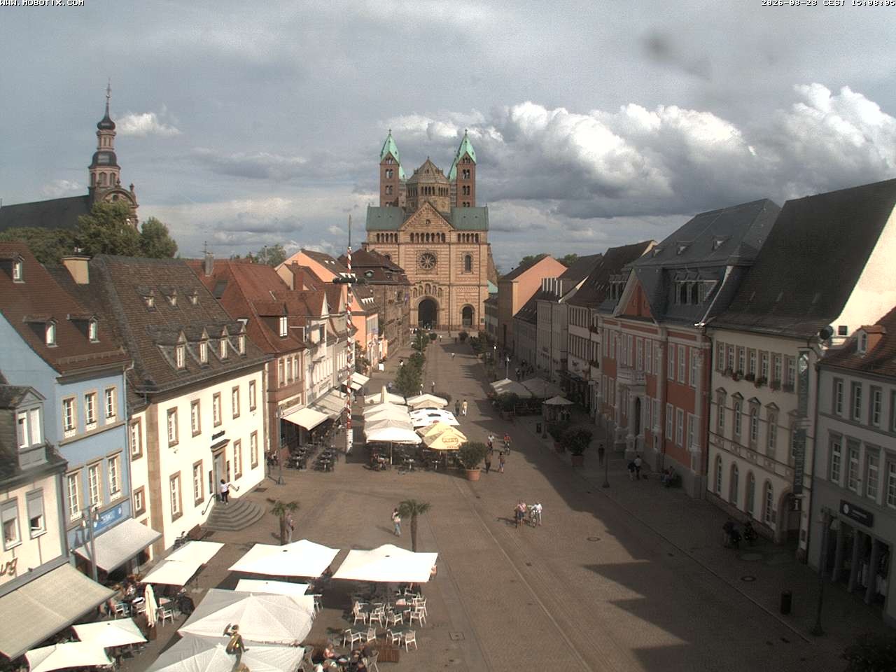 Archived image Webcam View to the Speyer Cathedral