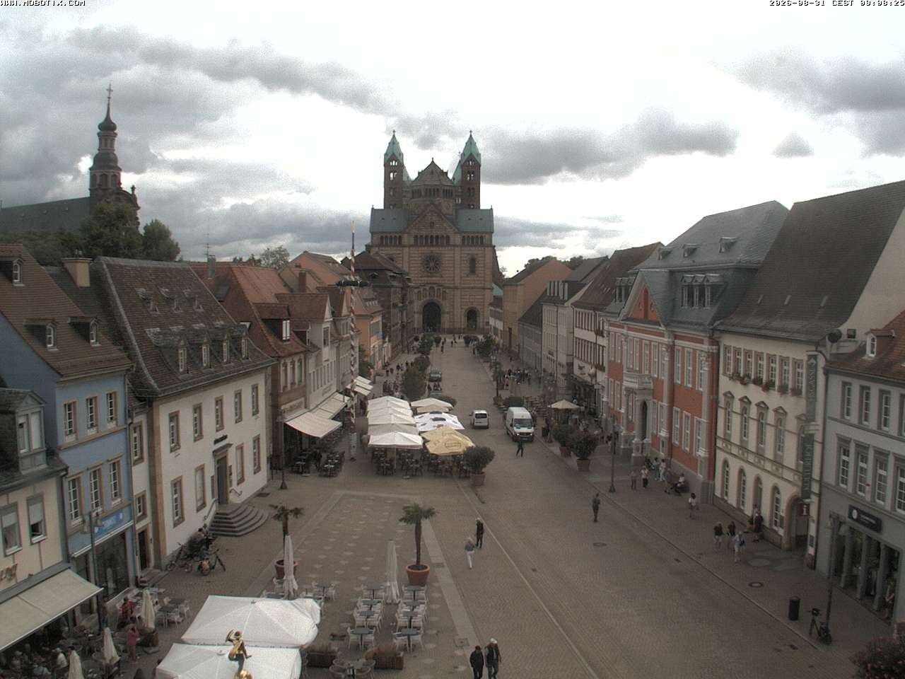Archived image Webcam View to the Speyer Cathedral