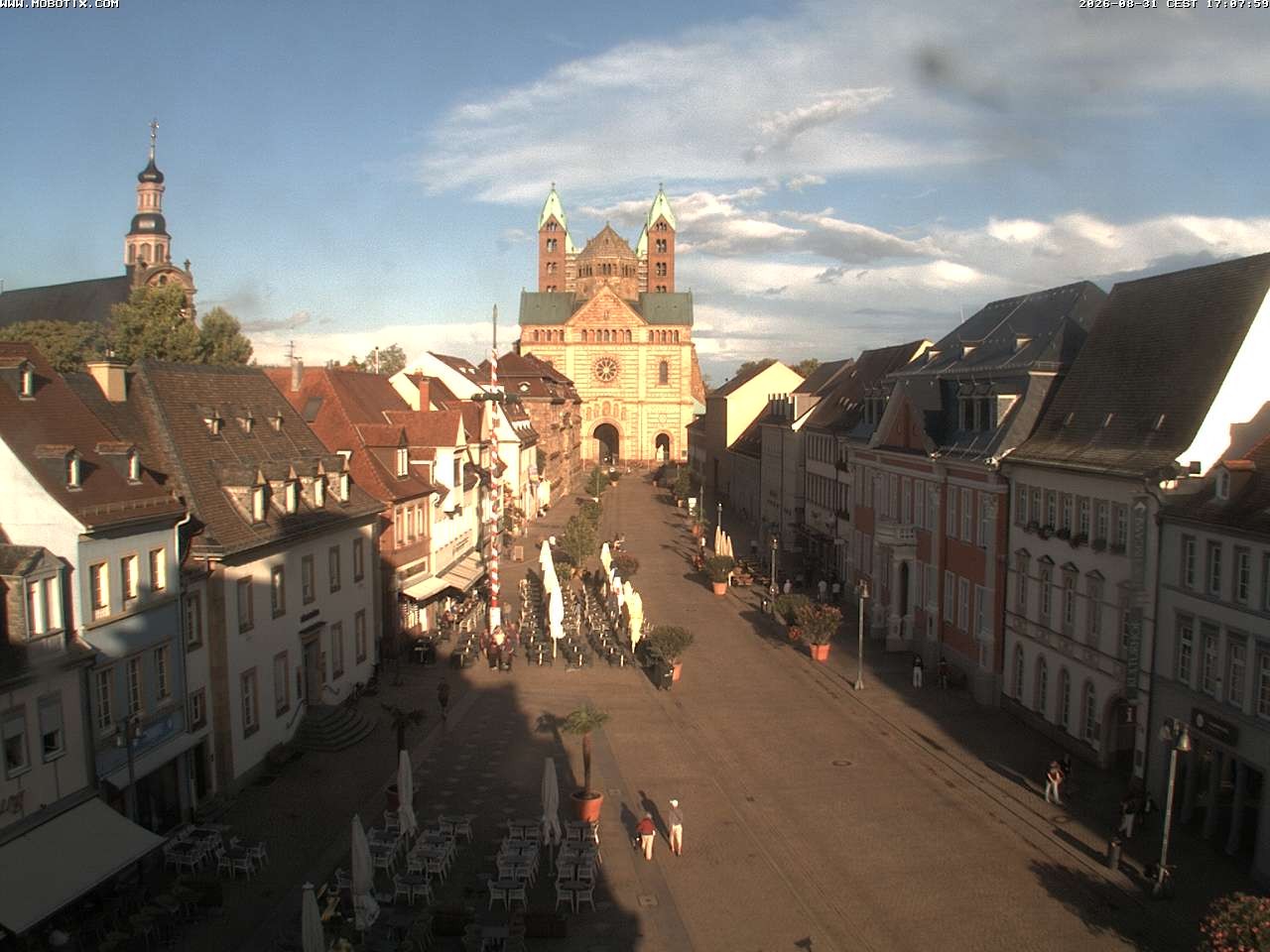 Archived image Webcam View to the Speyer Cathedral