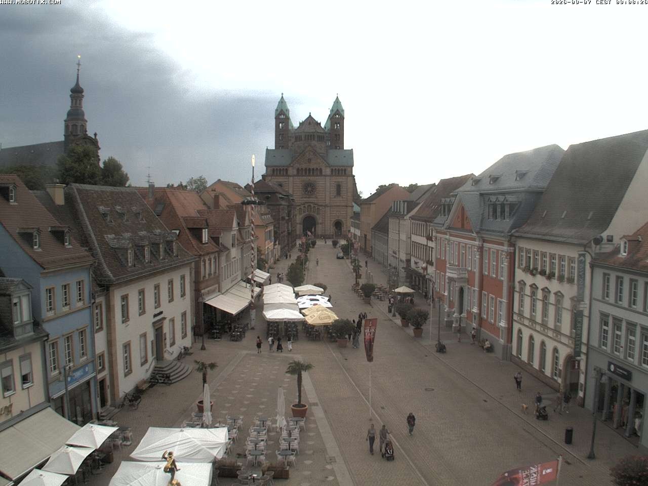 Archived image Webcam View to the Speyer Cathedral