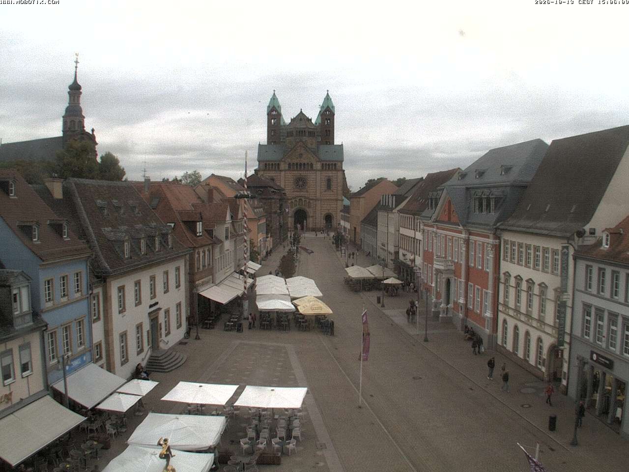 Archived image Webcam View to the Speyer Cathedral