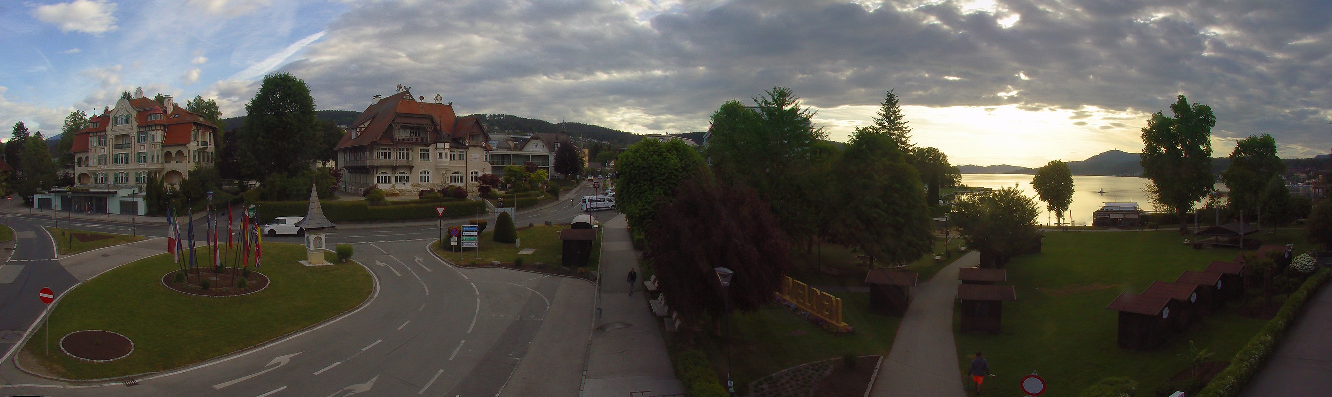 Archiv Foto Webcam Velden Karawankenplatz
