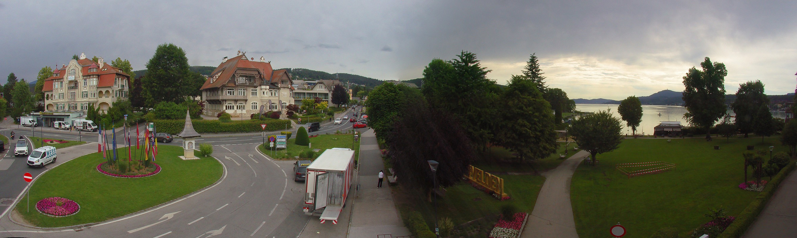 Archiv Foto Webcam Velden Karawankenplatz