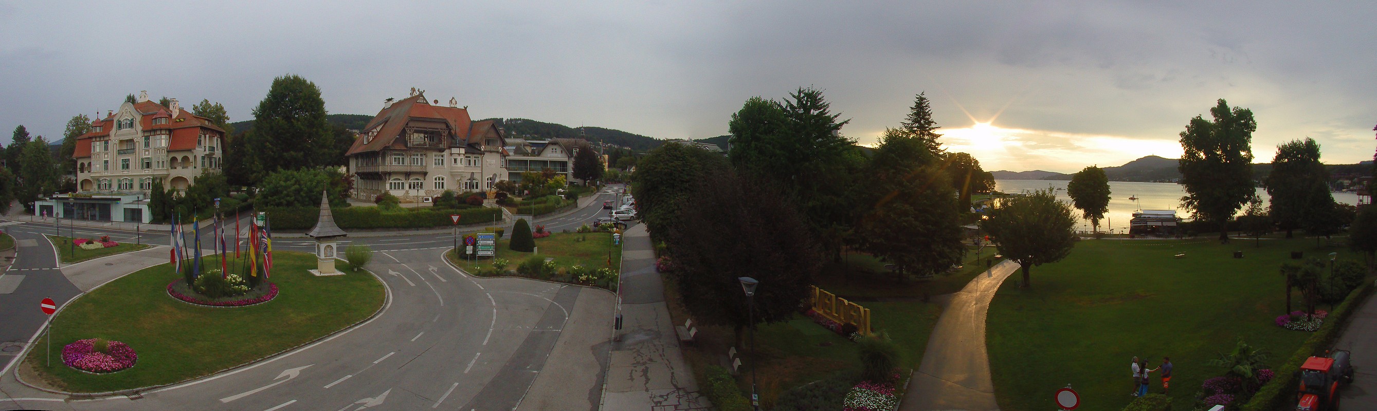 Archiv Foto Webcam Velden Karawankenplatz