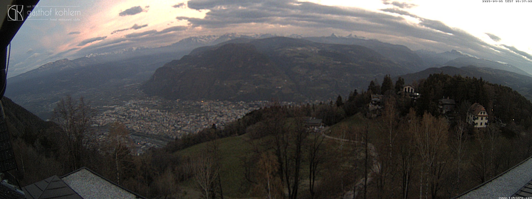 Archived image Webcam Bozen - Panoramic view Hotel Kohlern