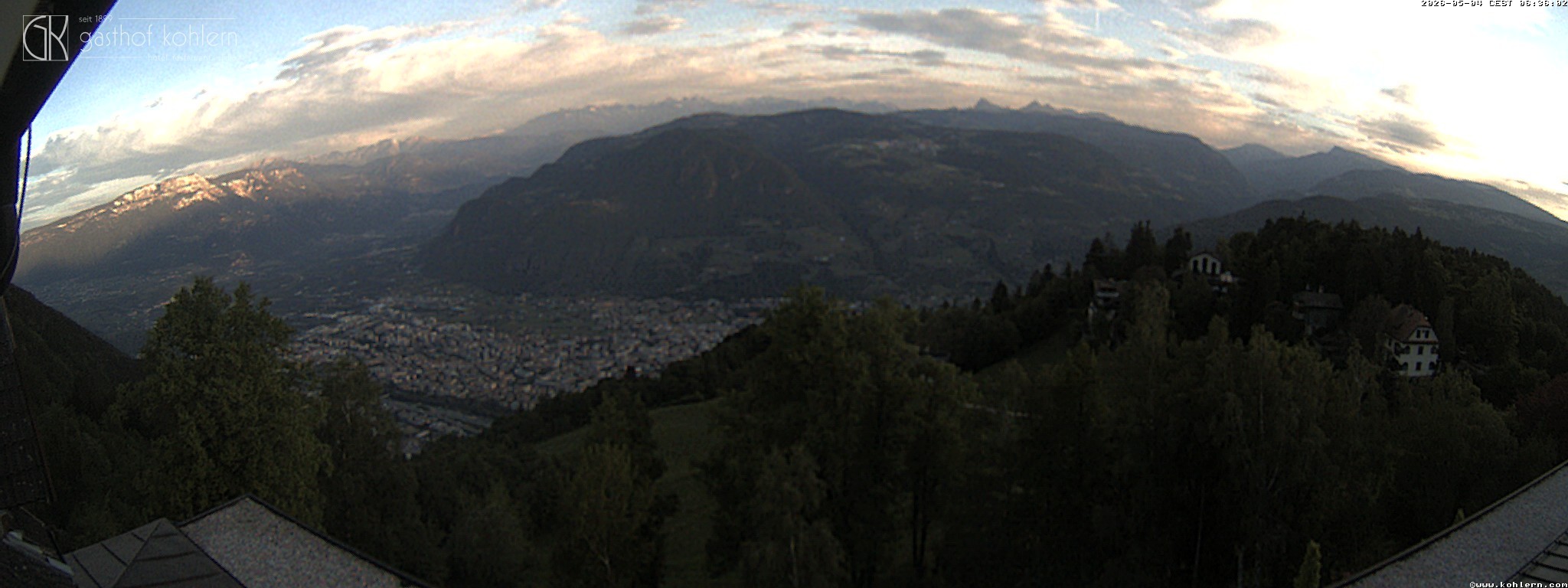 Archived image Webcam Bozen - Panoramic view Hotel Kohlern