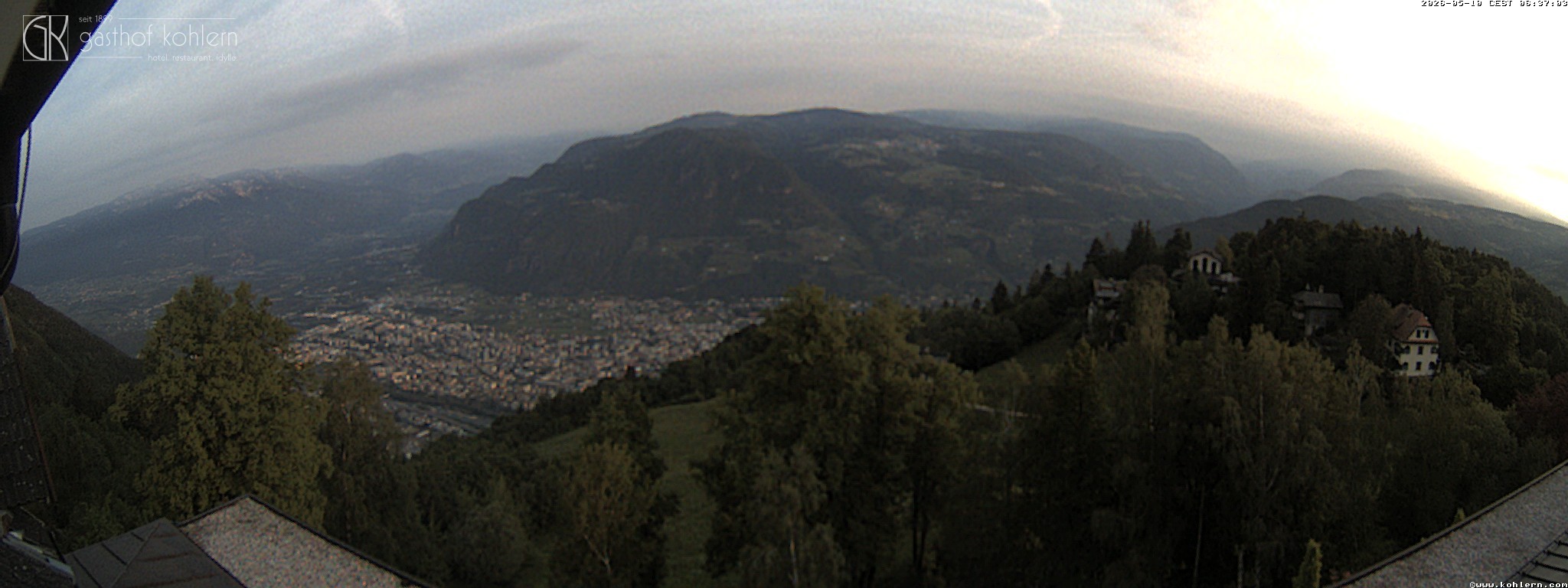 Archived image Webcam Bozen - Panoramic view Hotel Kohlern
