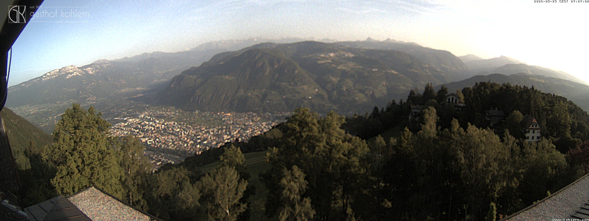 Archived image Webcam Bozen - Panoramic view Hotel Kohlern