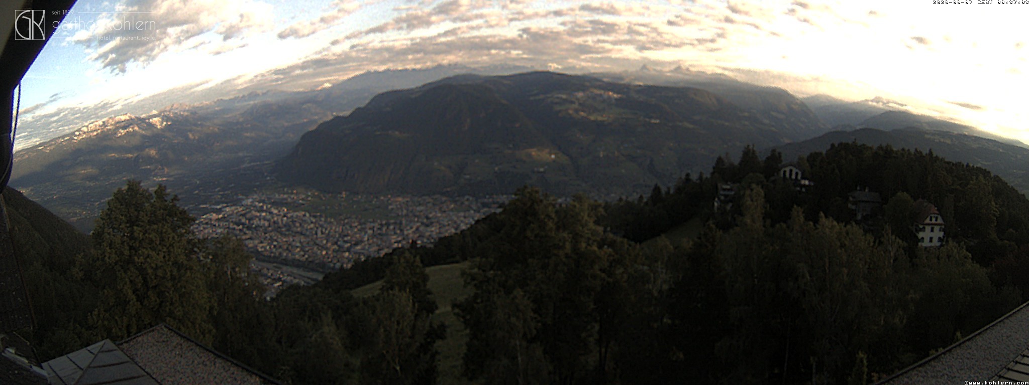 Archived image Webcam Bozen - Panoramic view Hotel Kohlern
