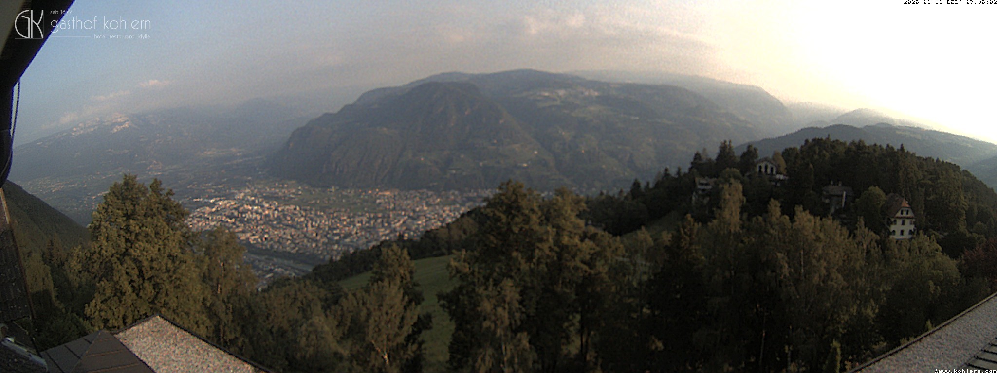 Archiv Foto Webcam Bozen - Gasthof Kohlern