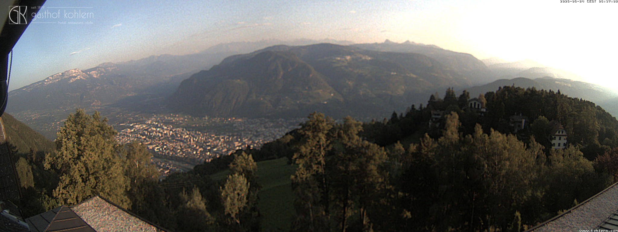 Archiv Foto Webcam Bozen - Gasthof Kohlern