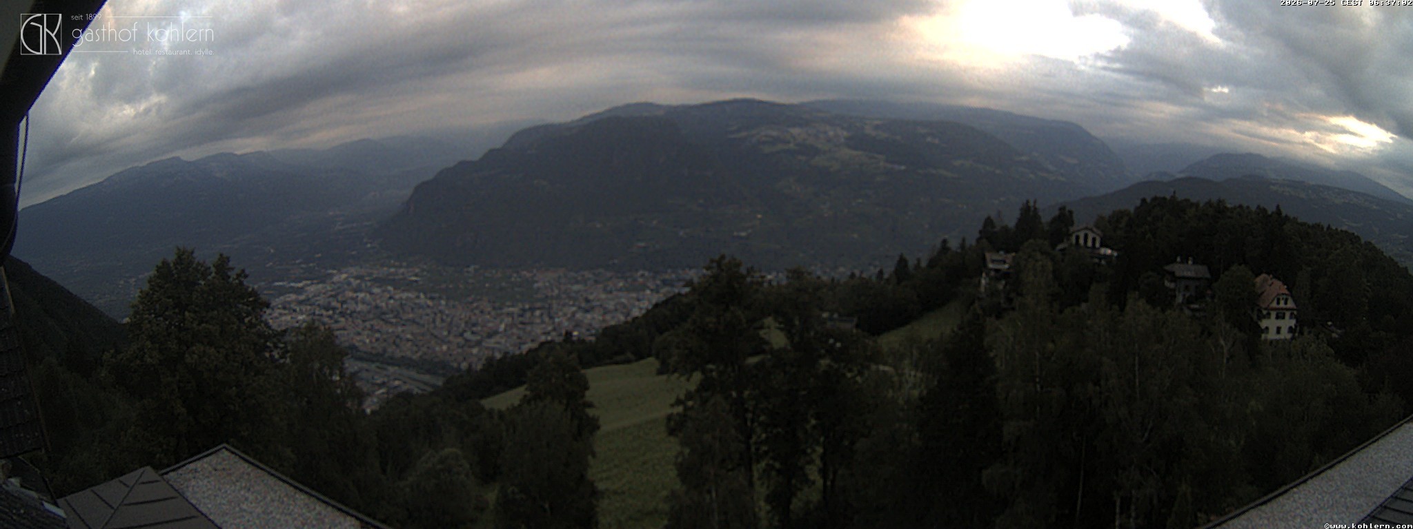 Archived image Webcam Bozen - Panoramic view Hotel Kohlern
