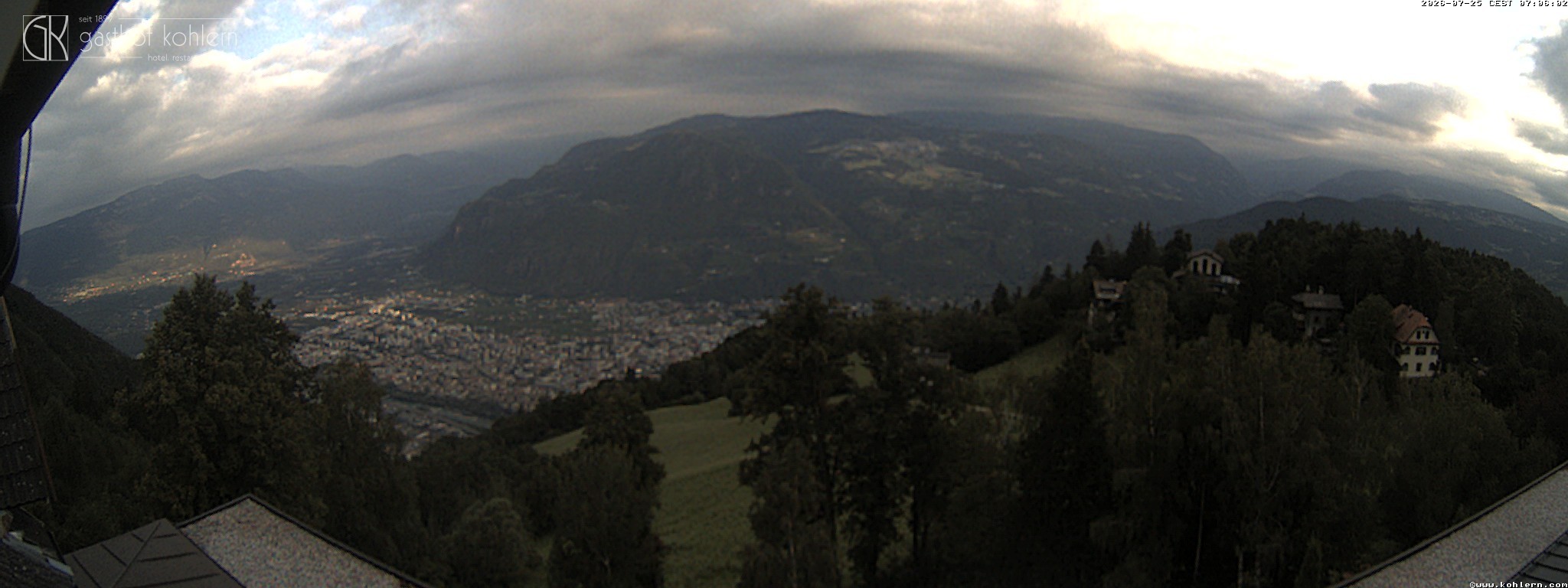 Archived image Webcam Bozen - Panoramic view Hotel Kohlern