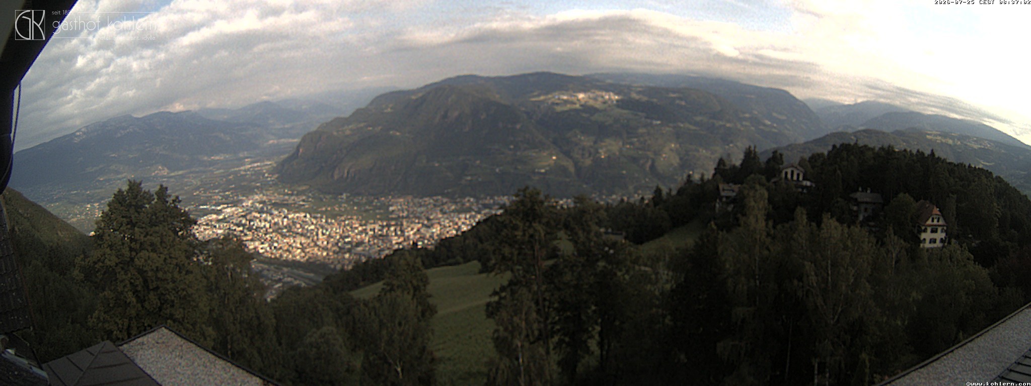 Archived image Webcam Bozen - Panoramic view Hotel Kohlern