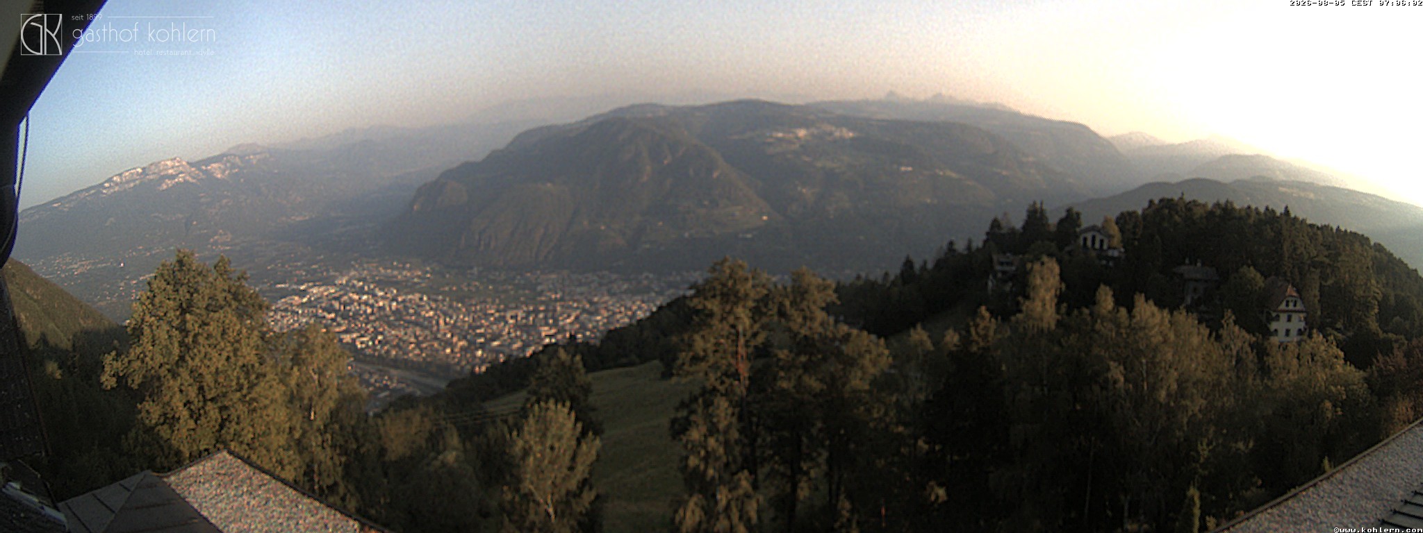 Archived image Webcam Bozen - Panoramic view Hotel Kohlern