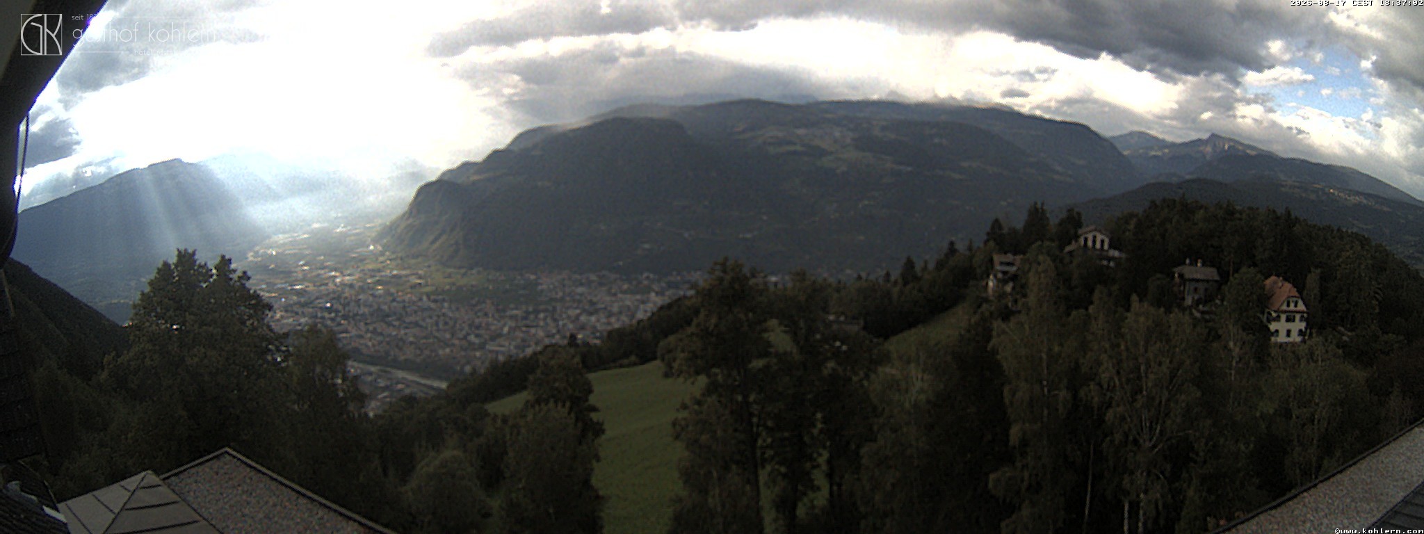 Archiv Foto Webcam Bozen - Gasthof Kohlern