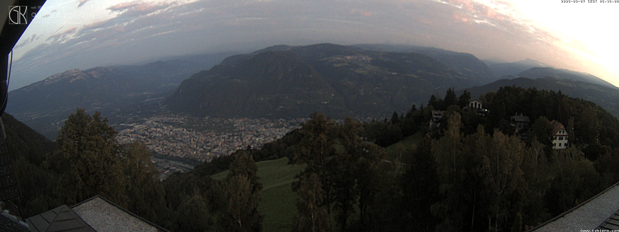 Archived image Webcam Bozen - Panoramic view Hotel Kohlern