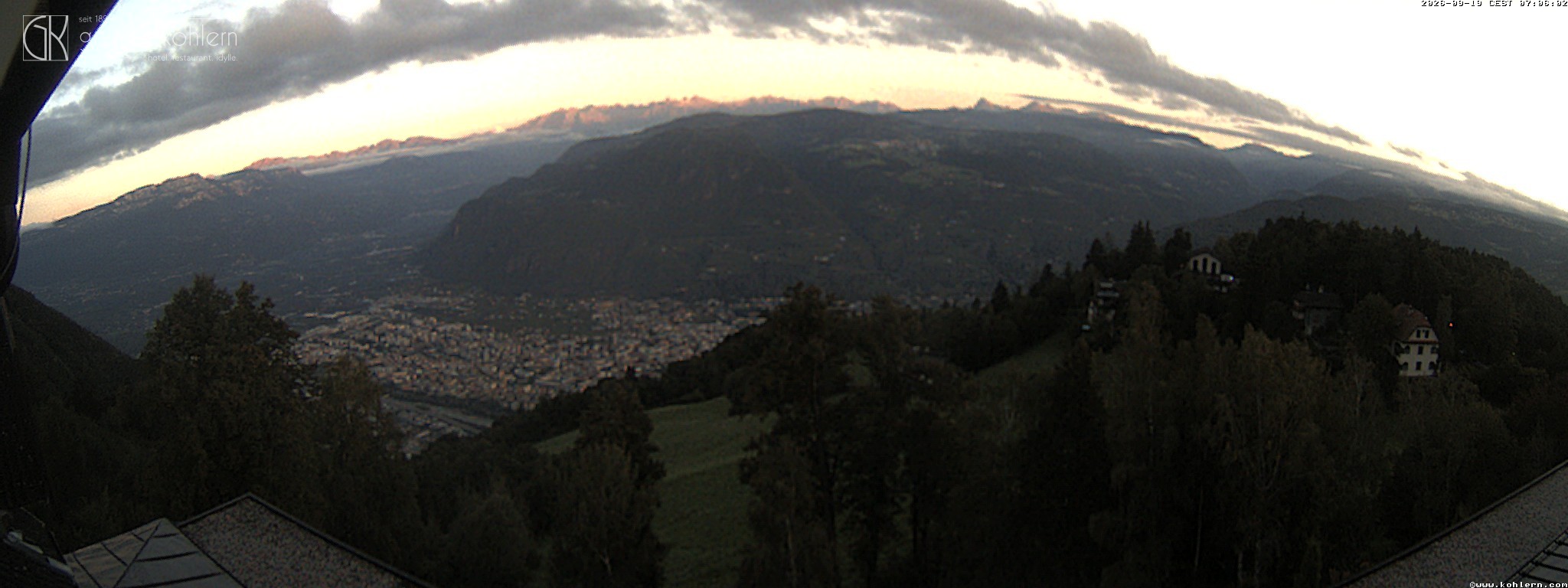 Archiv Foto Webcam Bozen - Gasthof Kohlern